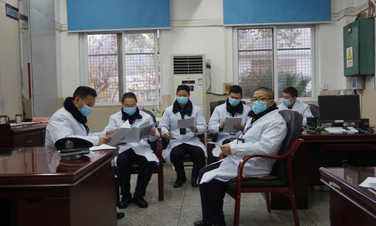 宜宾监狱医院组织学习新型冠状病毒感染的  肺炎最新防控知识