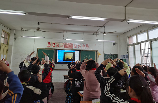 QQ图片20201129100402.png
