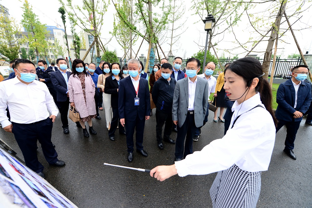 11-参会人员参观彭山区第一中学心理辅导中心DSC_0088.JPG