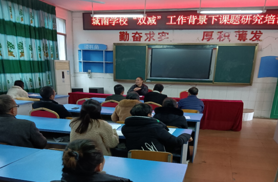 QQ图片20211210105310.png