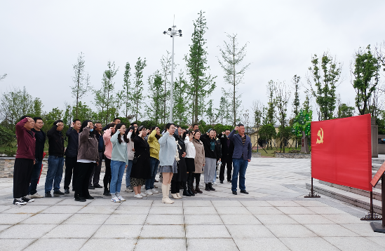 QQ图片20220415174842.png