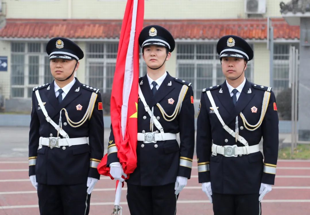 110 警察节｜守护平安 致敬人民警察