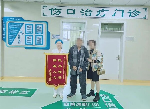 阮丽3.jpg